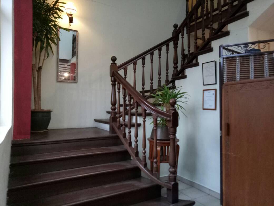 Отель Heeren House Малакка Экстерьер фото